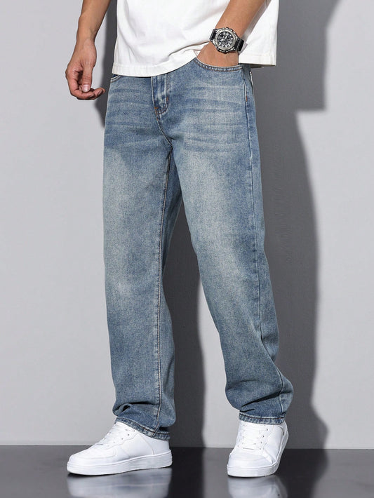 Manfinity RivetRise Herenjeans met versleten wassing